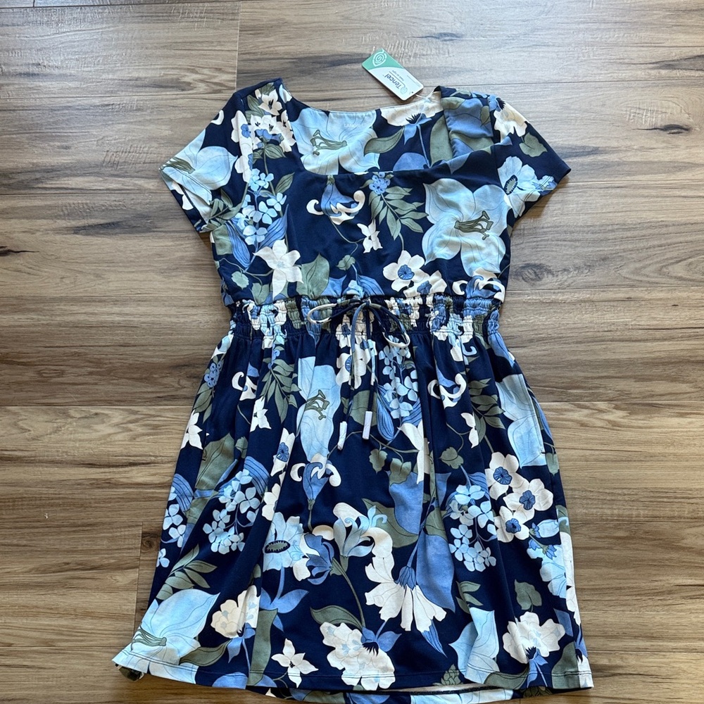 NWT Lands End Dress - Size Large